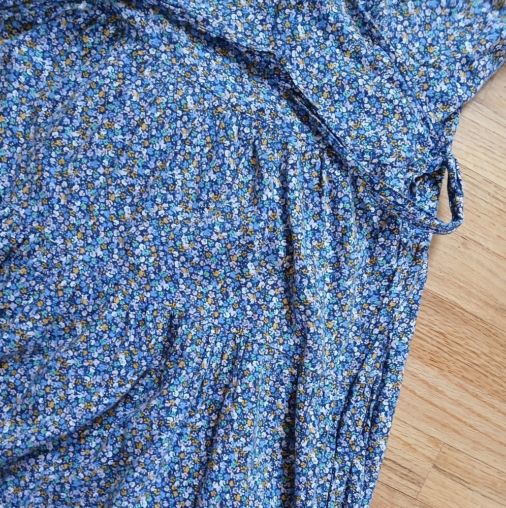 Blue Floral Wrap Dress - Picture 4 of 6